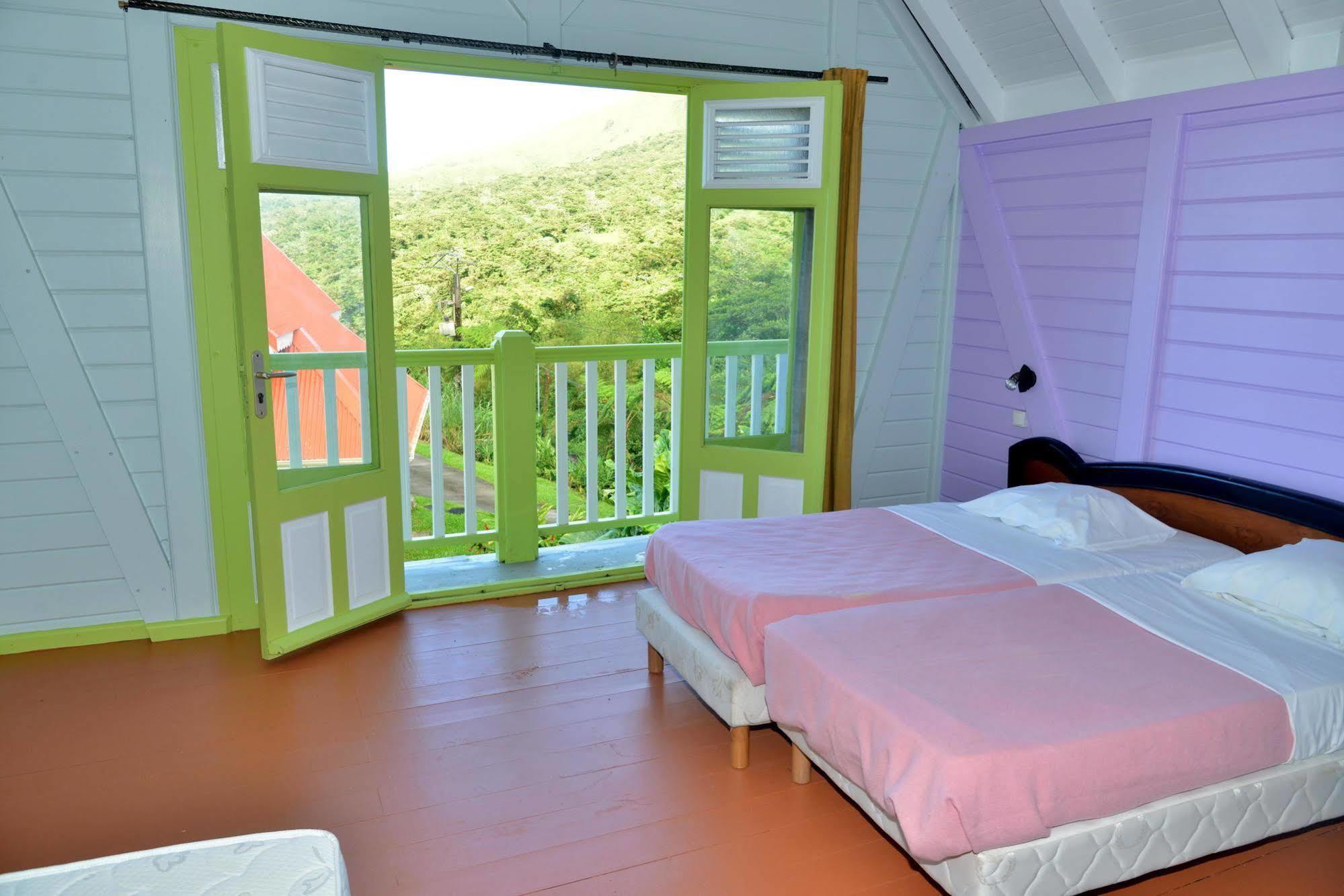 Auberge De La Montagne Pelee Hotel Saint-Pierre Ngoại thất bức ảnh